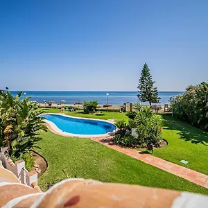 Luxury 2 Bedroom Beachfront In Bali-boho Style , Sitio de Calahonda Spain